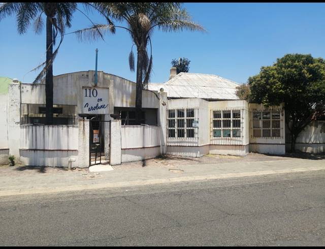 2,475M² BUSINESS FOR SALE IN BRIXTON